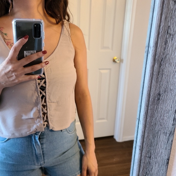 Mauve pink cut out crop top - Picture 4 of 5